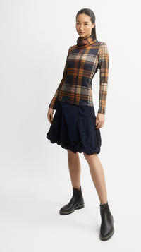 MANBO NAVY SKIRT